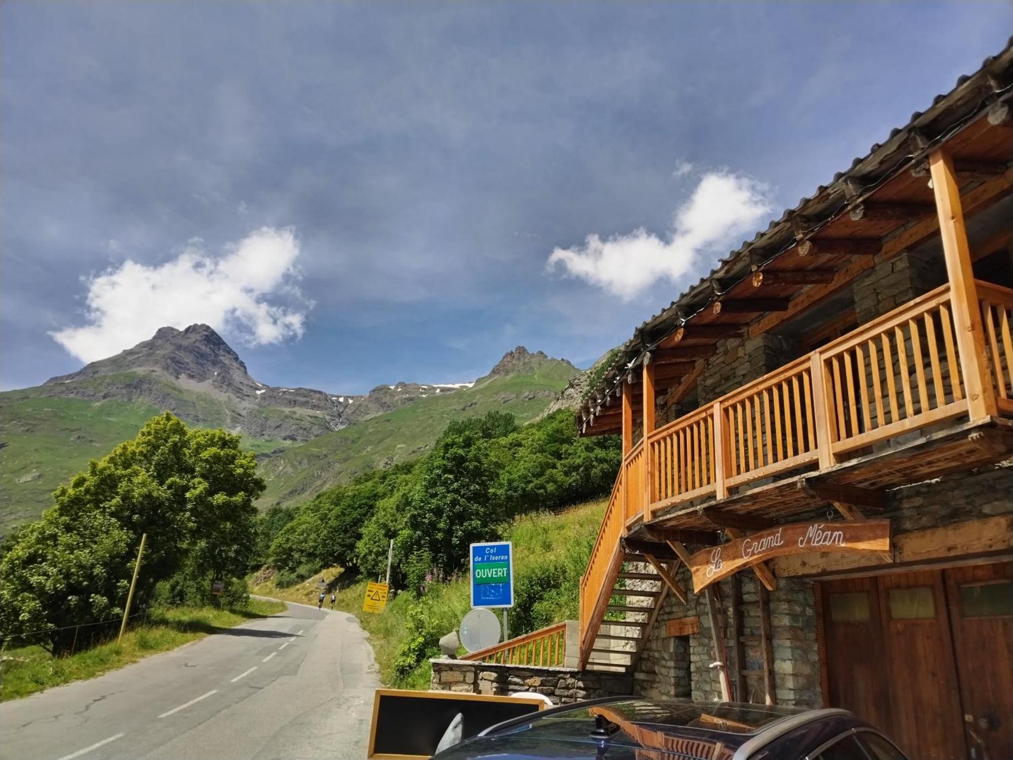 Chalet Le Grand Mean Apartment Бонвал-сюр-Арк Екстериор снимка